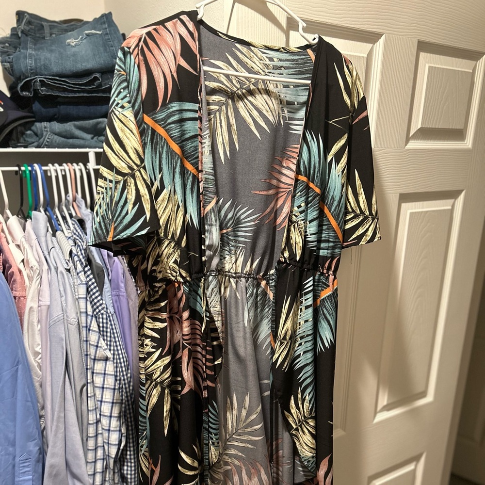 Women’s long open from tie shirt